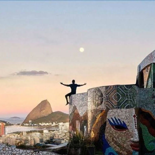 Street Art and Graffiti Tour