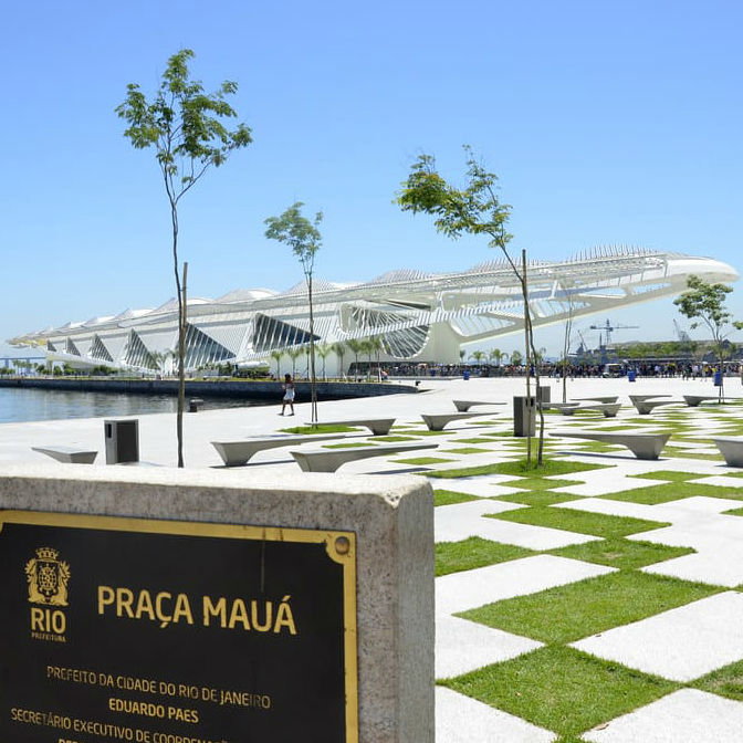 The port area and Maua Square