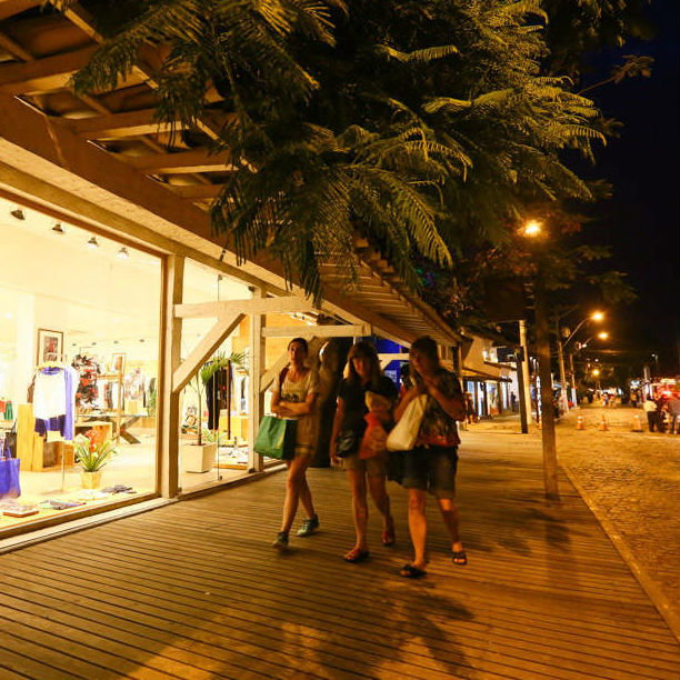 Rua das Pedras, the Stone Street